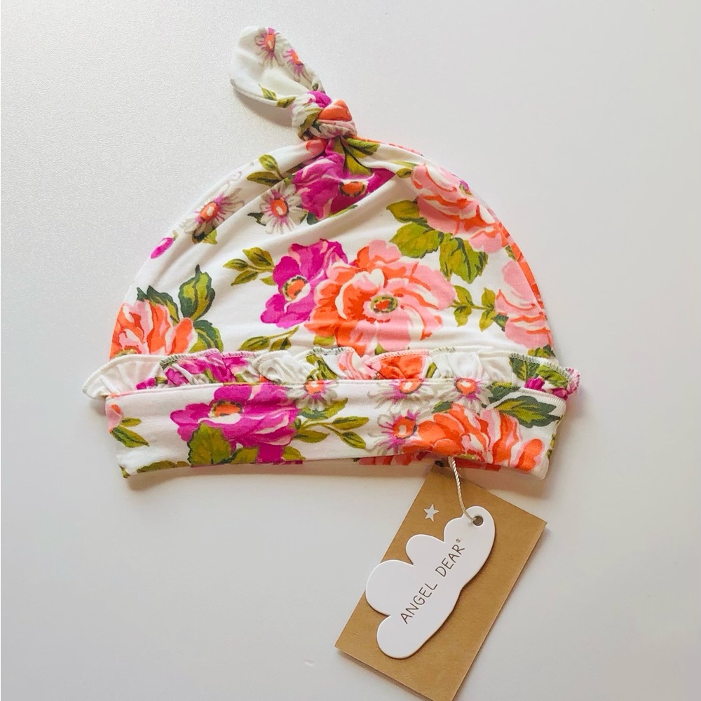 NWT Angel Dear knotted hat.